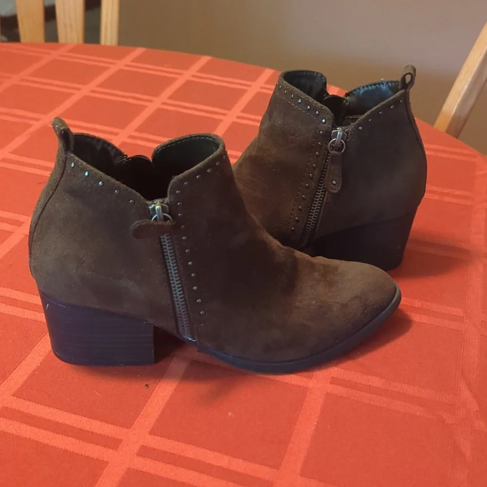 Sonoma ankle booties